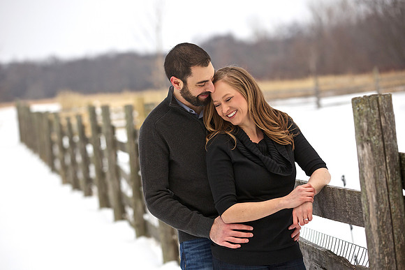 Winter engagement portraits at the Chippewa Nature Center