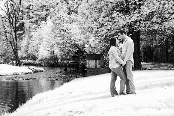 Engagement portrait at Crooked River Weddings
